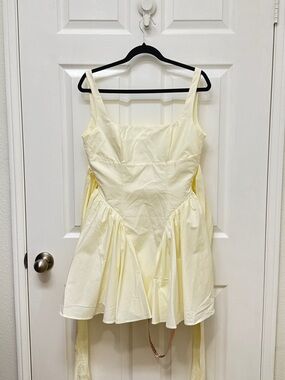 (New) House of CB Floriannne Ivory Bow Mini Dress